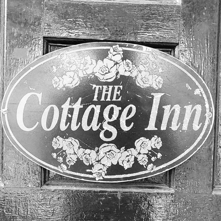 The Cottage Innランデイロ エクステリア 写真
